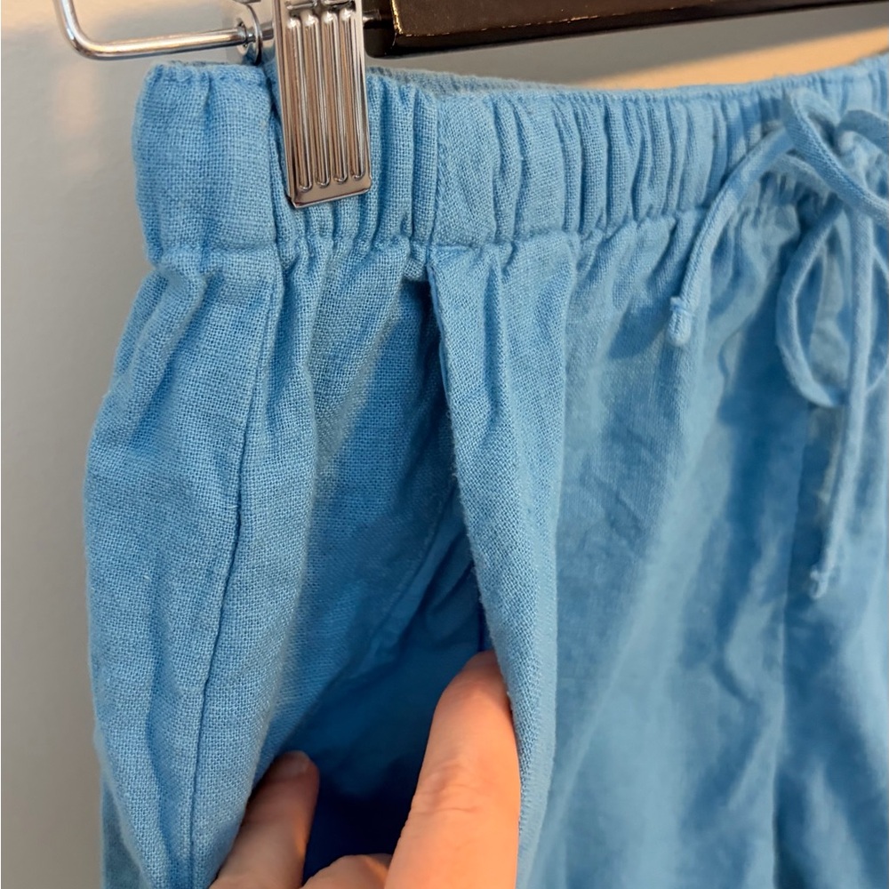 Abercrombie & Fitch Blue Linen Shorts - Picture 4 of 11